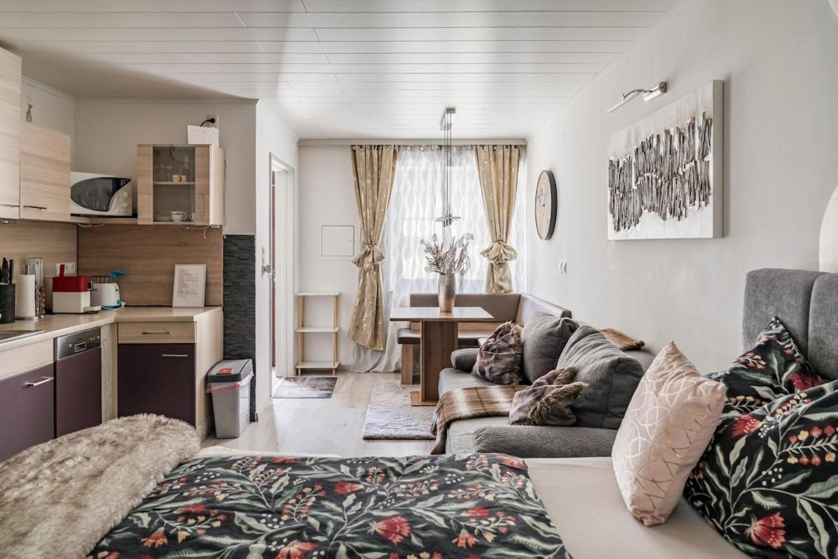 Emerald Apartment Seefeld in Tirol Eksteriør billede